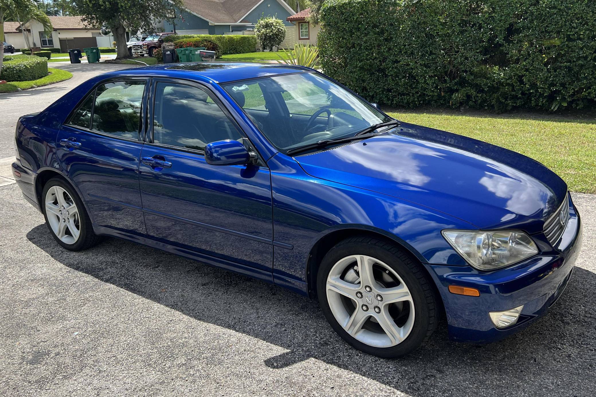 2001 Lexus IS 300