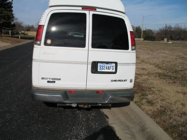 1999 Chevrolet Express - Image 5 of 15