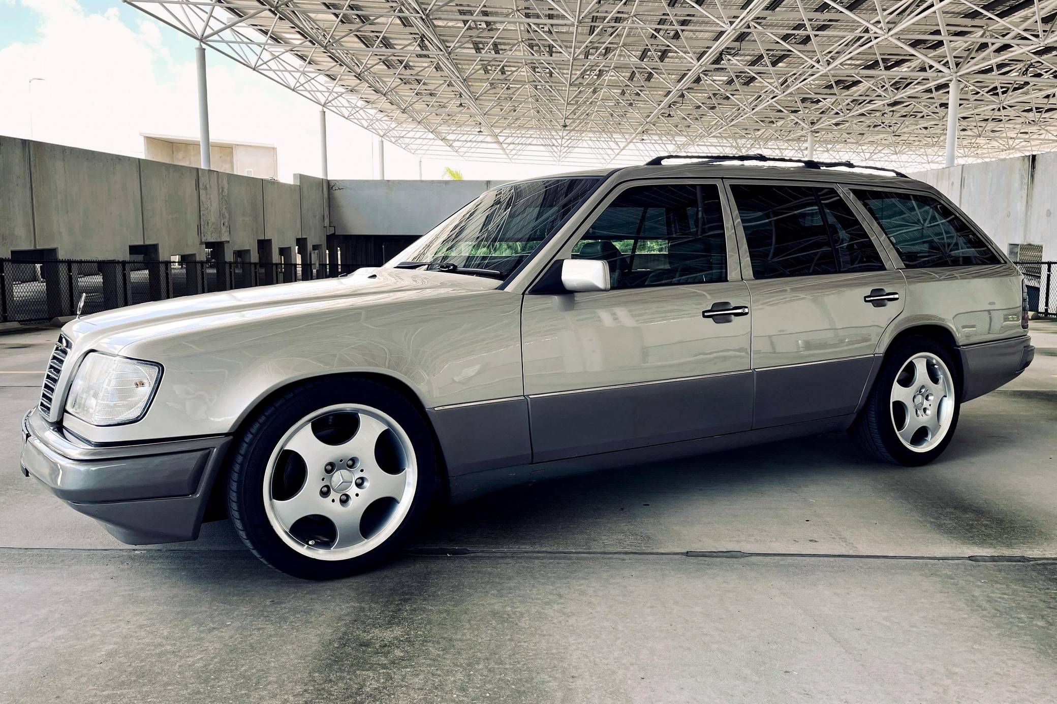 1994 Mercedes-Benz E320 Wagon