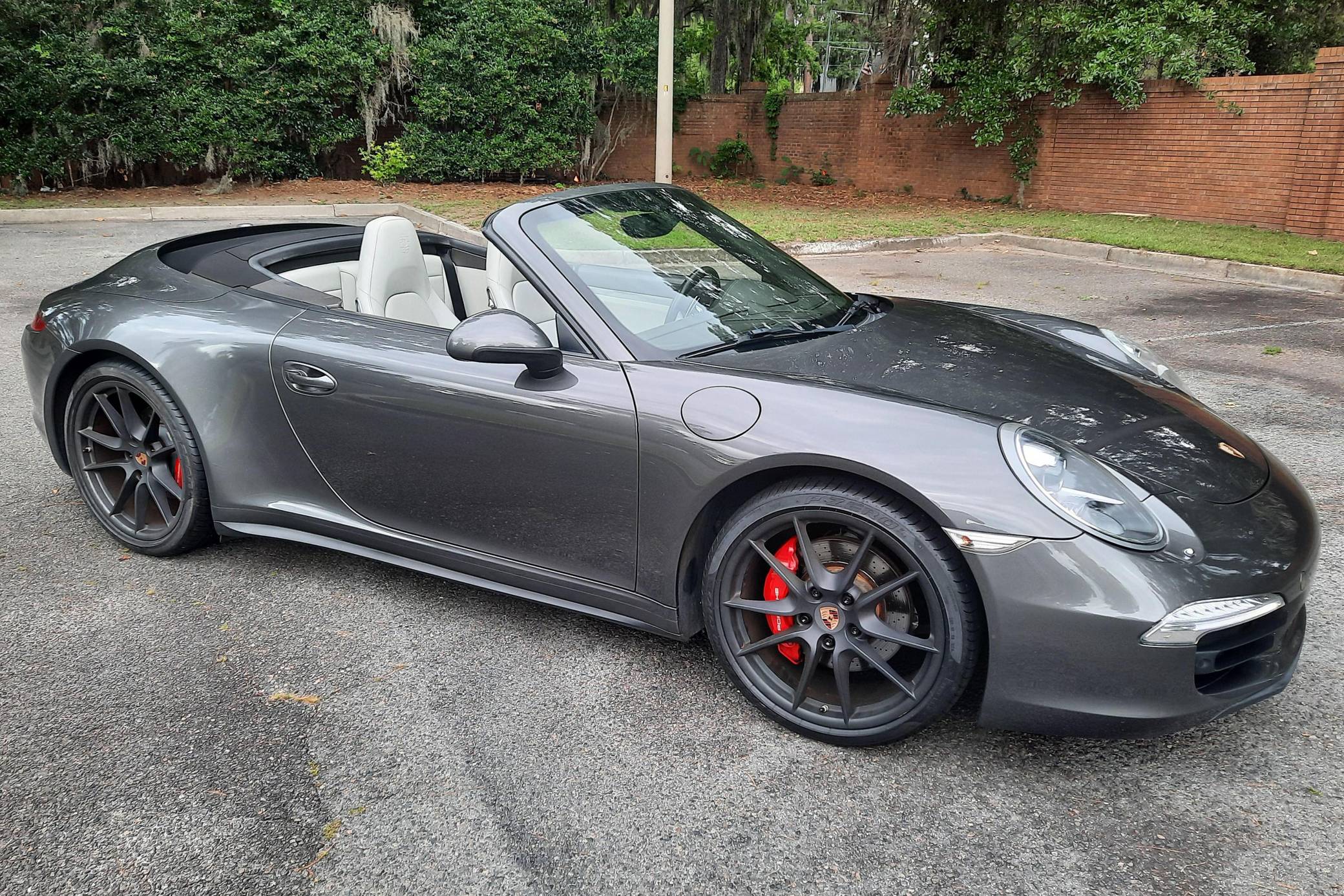 2014 Porsche 911 Carrera 4S Cabriolet