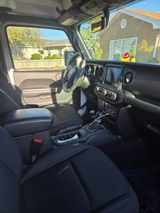 2021 Jeep JT Gladiator - Image 3 of 9