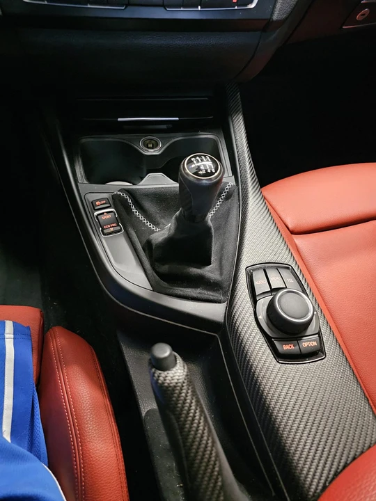BMW 2 Series - Image 16 of 20