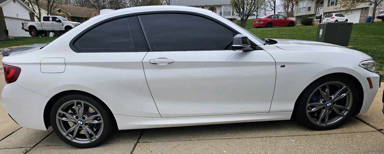 BMW 2 Series - Image 17 of 20