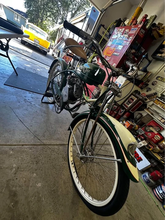 1940 Whizzer - Image 2 of 9