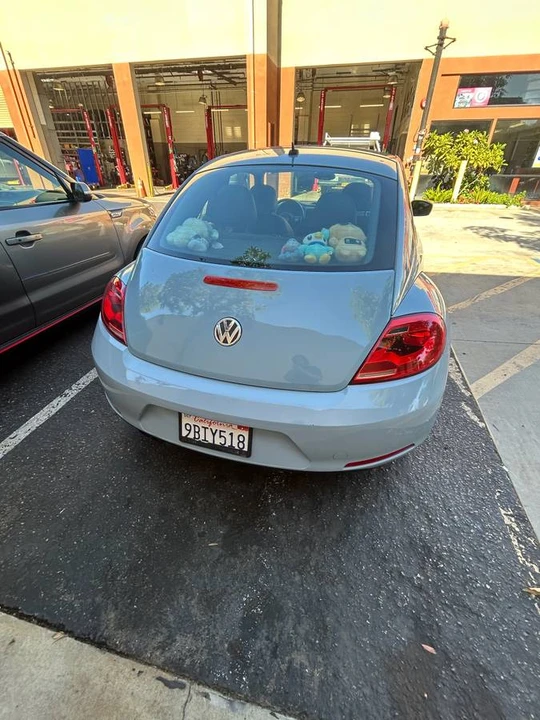 2012 Volkswagen A5 Beetle - Image 2 of 4