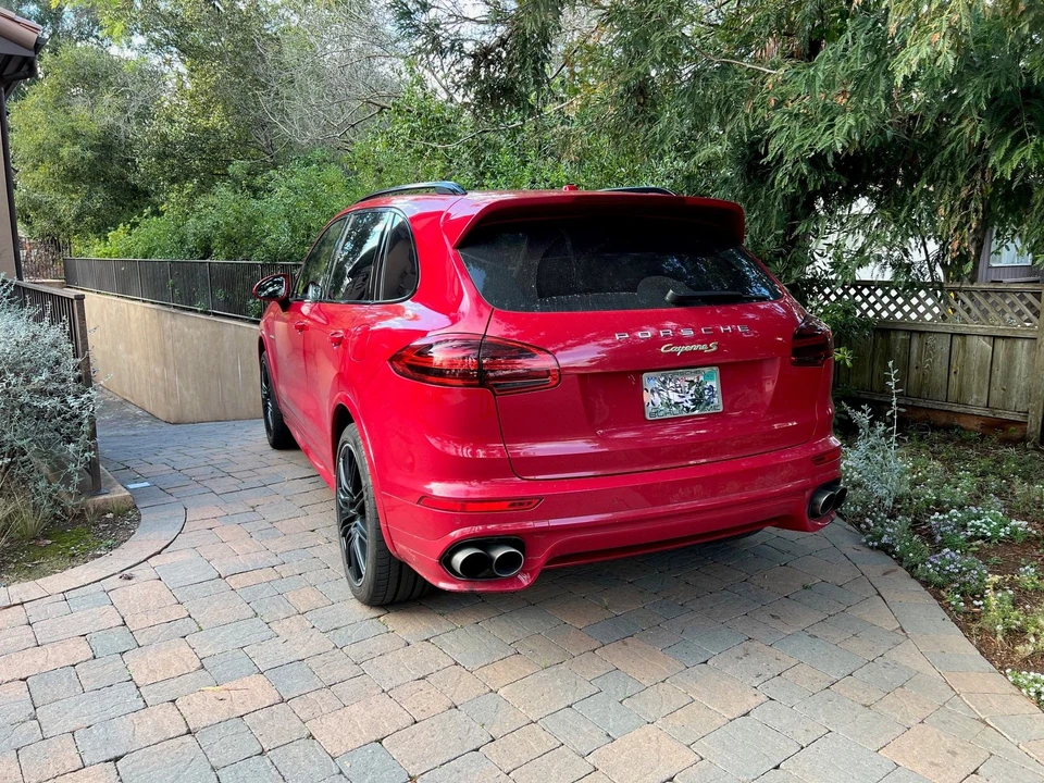 2017 Porsche 958 Cayenne S - Image 3 of 6