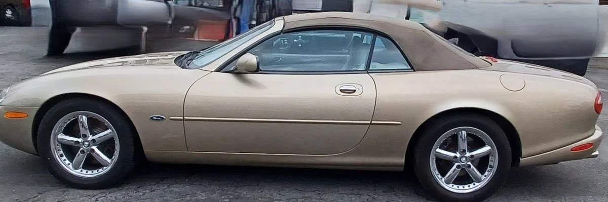2000 Jaguar X100 XK8 - Image 3 of 4