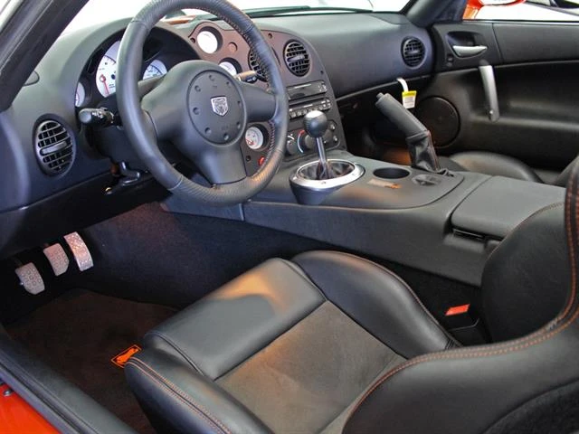 2005 Dodge Viper 3rd Gen - Image 10 of 10