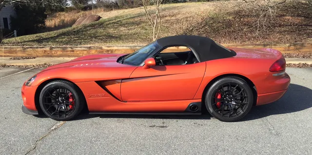2005 Dodge Viper STR10 Copperhead Convertible