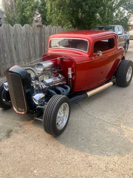1932 Ford Model A 3 Window Coupe