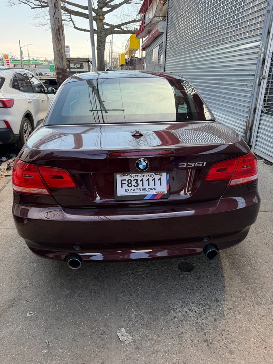 BMW E93 3 Series Convertible - Image 4 of 5