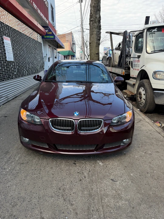 BMW E93 3 Series Convertible - Image 2 of 5