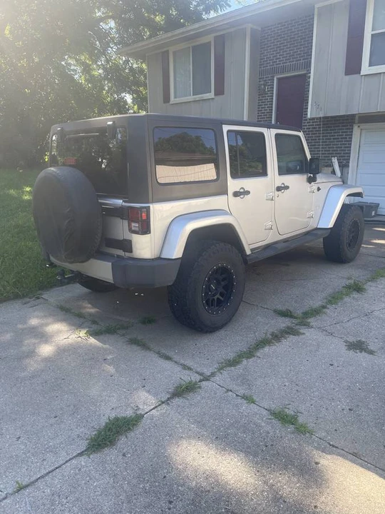 2011 Jeep JK Wrangler - Image 3 of 8