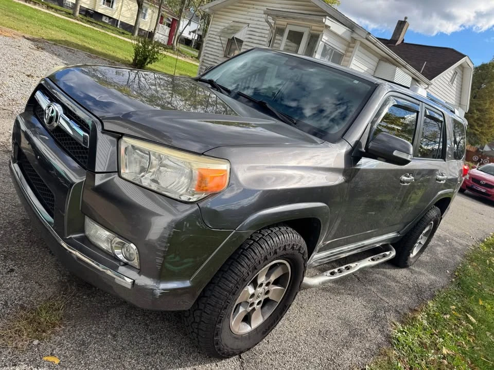2010 Toyota 4Runner - Image 3 of 9