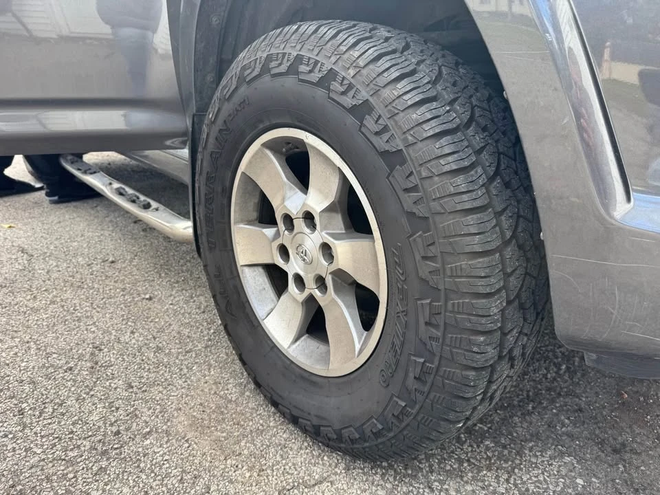 2010 Toyota 4Runner - Image 9 of 9
