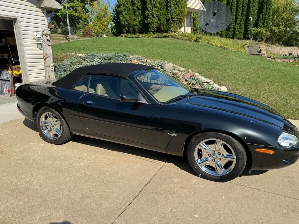 1997 Jaguar X100 XK8 - Image 2 of 2
