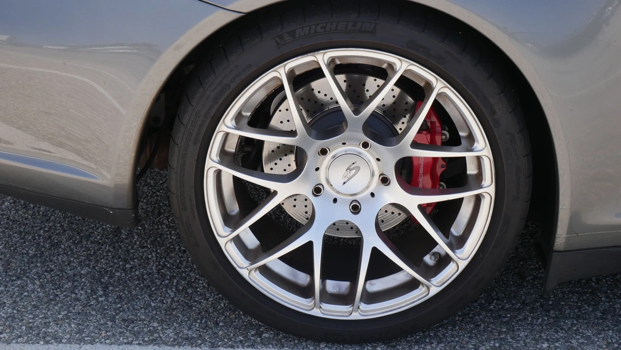 2009 Porsche 997 Carrera 4S - Image 10 of 16